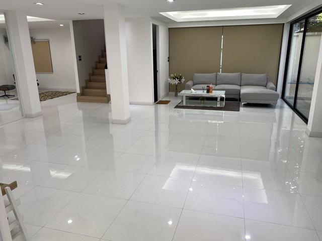 ประกาศฟรี! ซื้อ-ขาย-เช่า คอนโด บ้าน ทาวน์โฮม ที่ดิน และพื้นที่เชิงพาณิชย์ทั่วประเทศไทย ทุกทำเล ทุกงบประมาณ ไม่มีค่าใช้จ่าย ลงง่าย ขายไว เข้าถึงผู้ซื้อโดยตรง 4 495584pic3.jpg