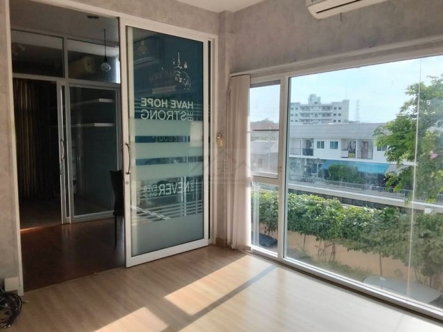 ประกาศฟรี! ซื้อ-ขาย-เช่า คอนโด บ้าน ทาวน์โฮม ที่ดิน และพื้นที่เชิงพาณิชย์ทั่วประเทศไทย ทุกทำเล ทุกงบประมาณ ไม่มีค่าใช้จ่าย ลงง่าย ขายไว เข้าถึงผู้ซื้อโดยตรง 5 495719pic4.jpg