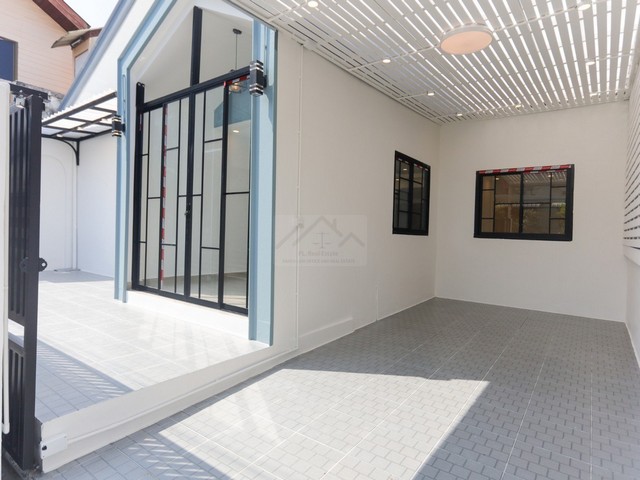 ประกาศฟรี! ซื้อ-ขาย-เช่า คอนโด บ้าน ทาวน์โฮม ที่ดิน และพื้นที่เชิงพาณิชย์ทั่วประเทศไทย ทุกทำเล ทุกงบประมาณ ไม่มีค่าใช้จ่าย ลงง่าย ขายไว เข้าถึงผู้ซื้อโดยตรง 3 495675pic2.jpg