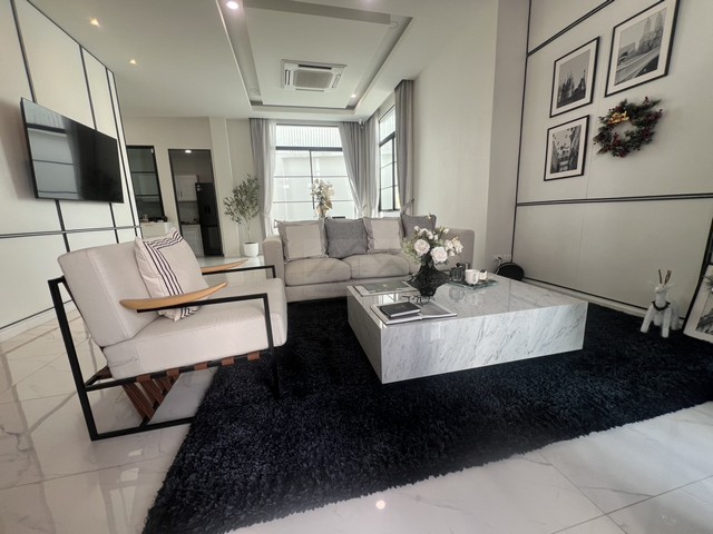 ประกาศฟรี! ซื้อ-ขาย-เช่า คอนโด บ้าน ทาวน์โฮม ที่ดิน และพื้นที่เชิงพาณิชย์ทั่วประเทศไทย ทุกทำเล ทุกงบประมาณ ไม่มีค่าใช้จ่าย ลงง่าย ขายไว เข้าถึงผู้ซื้อโดยตรง 4 495849pic3.jpg