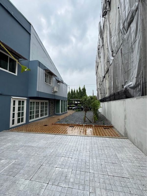 ประกาศฟรี! ซื้อ-ขาย-เช่า คอนโด บ้าน ทาวน์โฮม ที่ดิน และพื้นที่เชิงพาณิชย์ทั่วประเทศไทย ทุกทำเล ทุกงบประมาณ ไม่มีค่าใช้จ่าย ลงง่าย ขายไว เข้าถึงผู้ซื้อโดยตรง 3 496008pic2.jpg