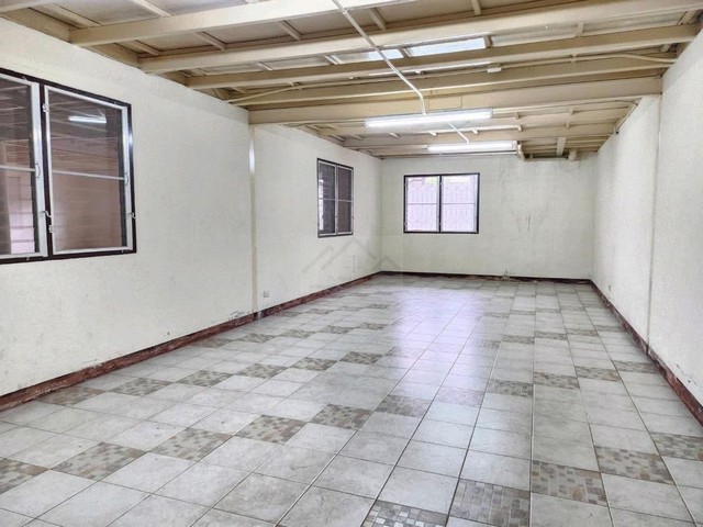 ประกาศฟรี! ซื้อ-ขาย-เช่า คอนโด บ้าน ทาวน์โฮม ที่ดิน และพื้นที่เชิงพาณิชย์ทั่วประเทศไทย ทุกทำเล ทุกงบประมาณ ไม่มีค่าใช้จ่าย ลงง่าย ขายไว เข้าถึงผู้ซื้อโดยตรง 5 495991pic4.jpg