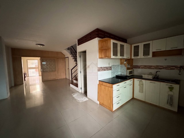 ประกาศฟรี! ซื้อ-ขาย-เช่า คอนโด บ้าน ทาวน์โฮม ที่ดิน และพื้นที่เชิงพาณิชย์ทั่วประเทศไทย ทุกทำเล ทุกงบประมาณ ไม่มีค่าใช้จ่าย ลงง่าย ขายไว เข้าถึงผู้ซื้อโดยตรง 4 496154pic3.jpg