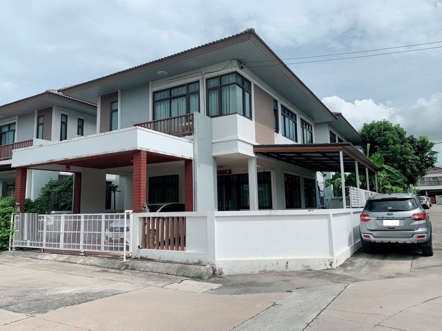 ประกาศฟรี! ซื้อ-ขาย-เช่า คอนโด บ้าน ทาวน์โฮม ที่ดิน และพื้นที่เชิงพาณิชย์ทั่วประเทศไทย ทุกทำเล ทุกงบประมาณ ไม่มีค่าใช้จ่าย ลงง่าย ขายไว เข้าถึงผู้ซื้อโดยตรง 3 496112pic2.jpg