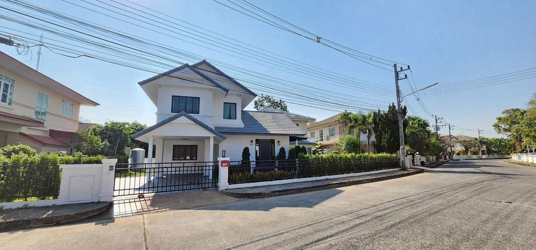 ประกาศฟรี! ซื้อ-ขาย-เช่า คอนโด บ้าน ทาวน์โฮม ที่ดิน และพื้นที่เชิงพาณิชย์ทั่วประเทศไทย ทุกทำเล ทุกงบประมาณ ไม่มีค่าใช้จ่าย ลงง่าย ขายไว เข้าถึงผู้ซื้อโดยตรง 2 210555pic1.jpg