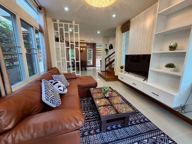 ประกาศฟรี! ซื้อ-ขาย-เช่า คอนโด บ้าน ทาวน์โฮม ที่ดิน และพื้นที่เชิงพาณิชย์ทั่วประเทศไทย ทุกทำเล ทุกงบประมาณ ไม่มีค่าใช้จ่าย ลงง่าย ขายไว เข้าถึงผู้ซื้อโดยตรง 4 210592pic3.jpg