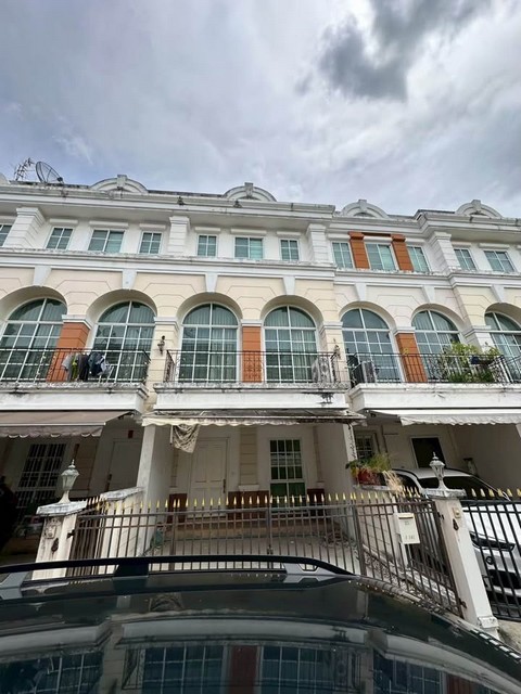 ประกาศฟรี! ซื้อ-ขาย-เช่า คอนโด บ้าน ทาวน์โฮม ที่ดิน และพื้นที่เชิงพาณิชย์ทั่วประเทศไทย ทุกทำเล ทุกงบประมาณ ไม่มีค่าใช้จ่าย ลงง่าย ขายไว เข้าถึงผู้ซื้อโดยตรง 4 496217pic3.jpg