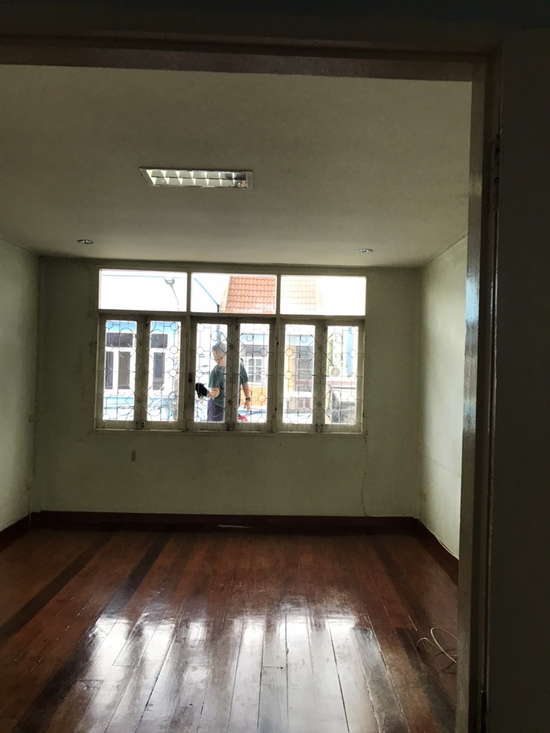 ประกาศฟรี! ซื้อ-ขาย-เช่า คอนโด บ้าน ทาวน์โฮม ที่ดิน และพื้นที่เชิงพาณิชย์ทั่วประเทศไทย ทุกทำเล ทุกงบประมาณ ไม่มีค่าใช้จ่าย ลงง่าย ขายไว เข้าถึงผู้ซื้อโดยตรง 3 210631pic2.jpg