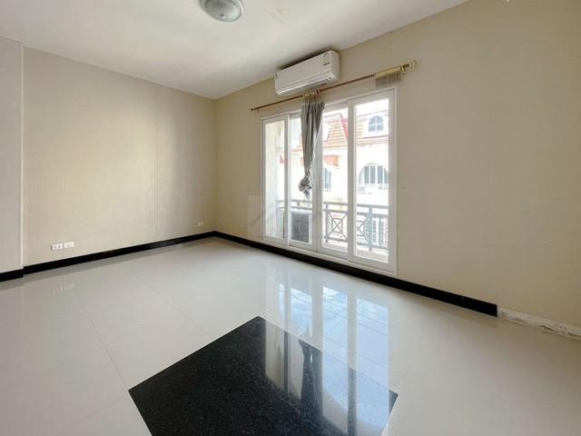 ประกาศฟรี! ซื้อ-ขาย-เช่า คอนโด บ้าน ทาวน์โฮม ที่ดิน และพื้นที่เชิงพาณิชย์ทั่วประเทศไทย ทุกทำเล ทุกงบประมาณ ไม่มีค่าใช้จ่าย ลงง่าย ขายไว เข้าถึงผู้ซื้อโดยตรง 2 496363pic1.jpg