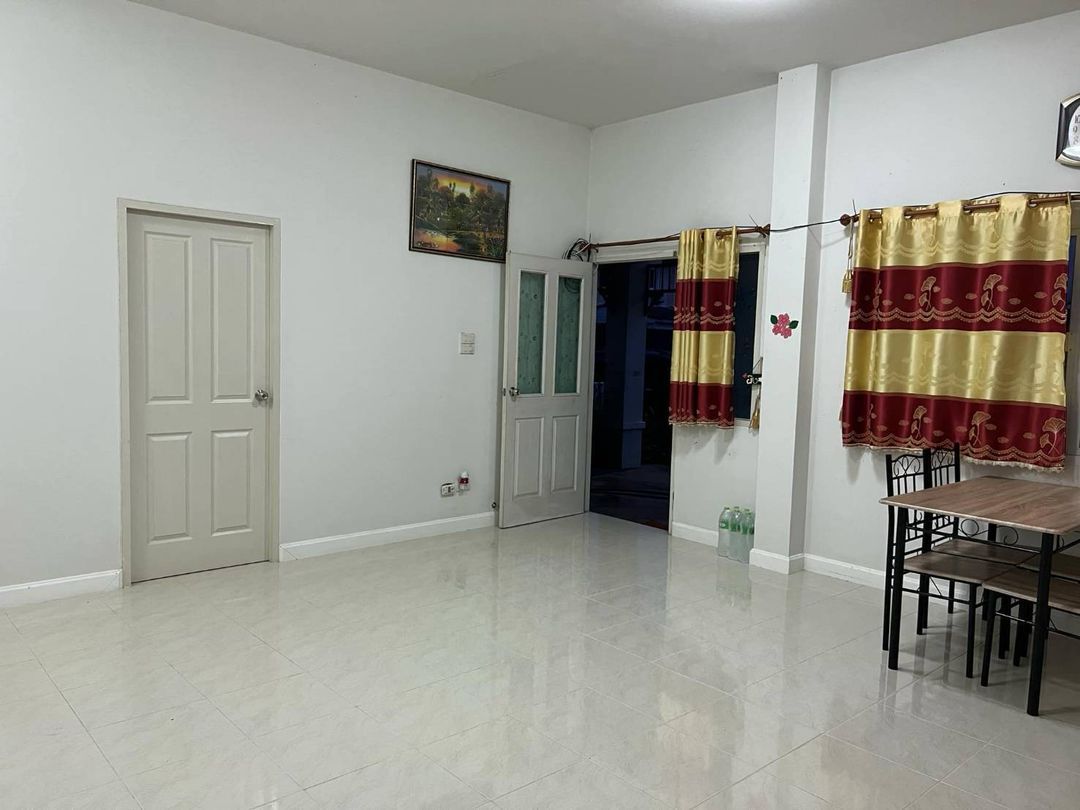 ประกาศฟรี! ซื้อ-ขาย-เช่า คอนโด บ้าน ทาวน์โฮม ที่ดิน และพื้นที่เชิงพาณิชย์ทั่วประเทศไทย ทุกทำเล ทุกงบประมาณ ไม่มีค่าใช้จ่าย ลงง่าย ขายไว เข้าถึงผู้ซื้อโดยตรง 3 210732pic2.jpg