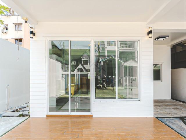 ประกาศฟรี! ซื้อ-ขาย-เช่า คอนโด บ้าน ทาวน์โฮม ที่ดิน และพื้นที่เชิงพาณิชย์ทั่วประเทศไทย ทุกทำเล ทุกงบประมาณ ไม่มีค่าใช้จ่าย ลงง่าย ขายไว เข้าถึงผู้ซื้อโดยตรง 4 496279pic3.jpg