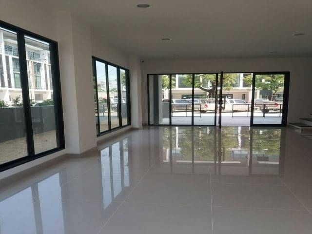 ประกาศฟรี! ซื้อ-ขาย-เช่า คอนโด บ้าน ทาวน์โฮม ที่ดิน และพื้นที่เชิงพาณิชย์ทั่วประเทศไทย ทุกทำเล ทุกงบประมาณ ไม่มีค่าใช้จ่าย ลงง่าย ขายไว เข้าถึงผู้ซื้อโดยตรง 4 296826pic3.jpg