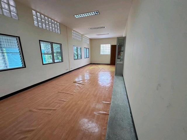 ประกาศฟรี! ซื้อ-ขาย-เช่า คอนโด บ้าน ทาวน์โฮม ที่ดิน และพื้นที่เชิงพาณิชย์ทั่วประเทศไทย ทุกทำเล ทุกงบประมาณ ไม่มีค่าใช้จ่าย ลงง่าย ขายไว เข้าถึงผู้ซื้อโดยตรง 3 496433pic2.jpg