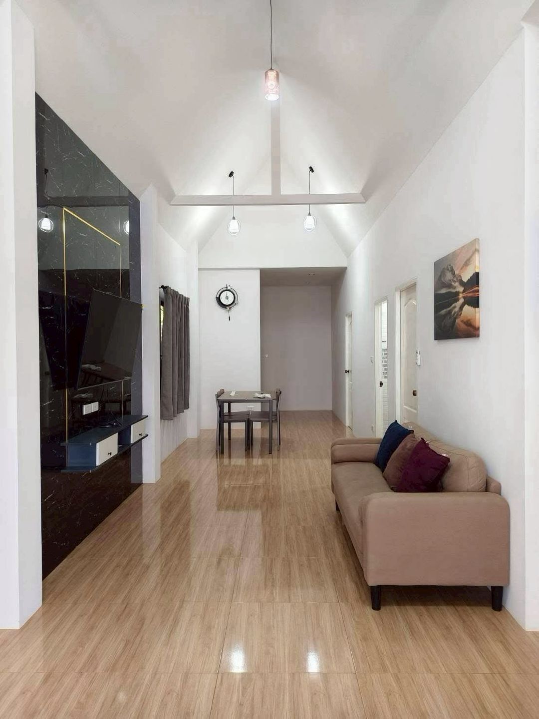 ประกาศฟรี! ซื้อ-ขาย-เช่า คอนโด บ้าน ทาวน์โฮม ที่ดิน และพื้นที่เชิงพาณิชย์ทั่วประเทศไทย ทุกทำเล ทุกงบประมาณ ไม่มีค่าใช้จ่าย ลงง่าย ขายไว เข้าถึงผู้ซื้อโดยตรง 14 212712pic3.jpg