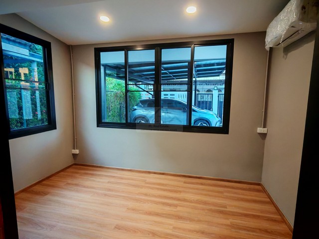 ประกาศฟรี! ซื้อ-ขาย-เช่า คอนโด บ้าน ทาวน์โฮม ที่ดิน และพื้นที่เชิงพาณิชย์ทั่วประเทศไทย ทุกทำเล ทุกงบประมาณ ไม่มีค่าใช้จ่าย ลงง่าย ขายไว เข้าถึงผู้ซื้อโดยตรง 5 494661pic4.jpg