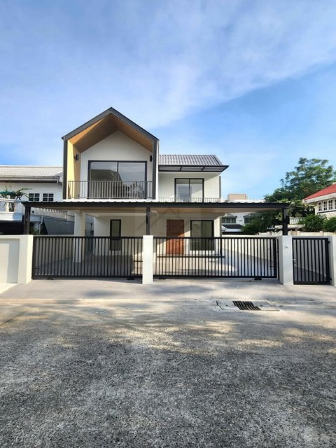 ประกาศฟรี! ซื้อ-ขาย-เช่า คอนโด บ้าน ทาวน์โฮม ที่ดิน และพื้นที่เชิงพาณิชย์ทั่วประเทศไทย ทุกทำเล ทุกงบประมาณ ไม่มีค่าใช้จ่าย ลงง่าย ขายไว เข้าถึงผู้ซื้อโดยตรง 3 496648pic2.jpg