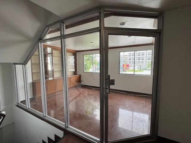 ประกาศฟรี! ซื้อ-ขาย-เช่า คอนโด บ้าน ทาวน์โฮม ที่ดิน และพื้นที่เชิงพาณิชย์ทั่วประเทศไทย ทุกทำเล ทุกงบประมาณ ไม่มีค่าใช้จ่าย ลงง่าย ขายไว เข้าถึงผู้ซื้อโดยตรง 3 496685pic2.jpg