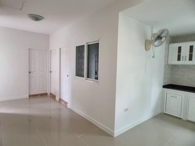 ประกาศฟรี! ซื้อ-ขาย-เช่า คอนโด บ้าน ทาวน์โฮม ที่ดิน และพื้นที่เชิงพาณิชย์ทั่วประเทศไทย ทุกทำเล ทุกงบประมาณ ไม่มีค่าใช้จ่าย ลงง่าย ขายไว เข้าถึงผู้ซื้อโดยตรง 4 496684pic3.jpg