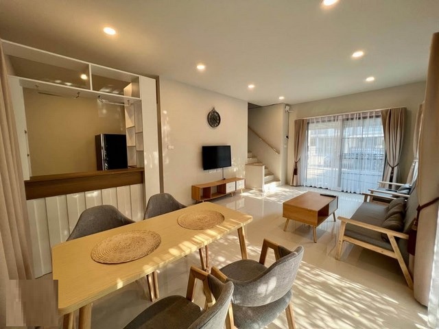 ประกาศฟรี! ซื้อ-ขาย-เช่า คอนโด บ้าน ทาวน์โฮม ที่ดิน และพื้นที่เชิงพาณิชย์ทั่วประเทศไทย ทุกทำเล ทุกงบประมาณ ไม่มีค่าใช้จ่าย ลงง่าย ขายไว เข้าถึงผู้ซื้อโดยตรง 2 496766pic1.jpg