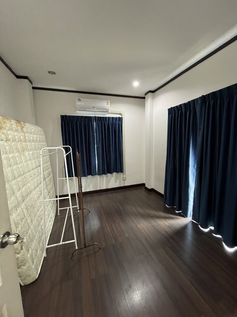 ประกาศฟรี! ซื้อ-ขาย-เช่า คอนโด บ้าน ทาวน์โฮม ที่ดิน และพื้นที่เชิงพาณิชย์ทั่วประเทศไทย ทุกทำเล ทุกงบประมาณ ไม่มีค่าใช้จ่าย ลงง่าย ขายไว เข้าถึงผู้ซื้อโดยตรง 5 496788pic4.jpg