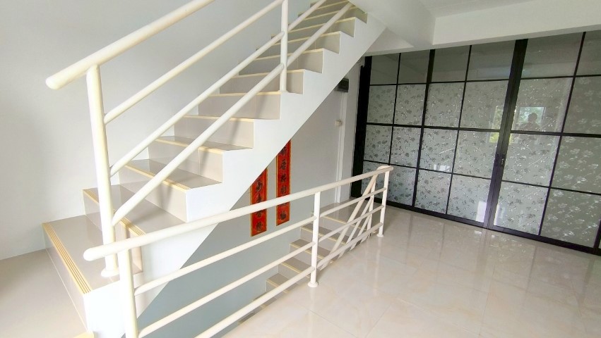 ประกาศฟรี! ซื้อ-ขาย-เช่า คอนโด บ้าน ทาวน์โฮม ที่ดิน และพื้นที่เชิงพาณิชย์ทั่วประเทศไทย ทุกทำเล ทุกงบประมาณ ไม่มีค่าใช้จ่าย ลงง่าย ขายไว เข้าถึงผู้ซื้อโดยตรง 5 290415pic4.jpg