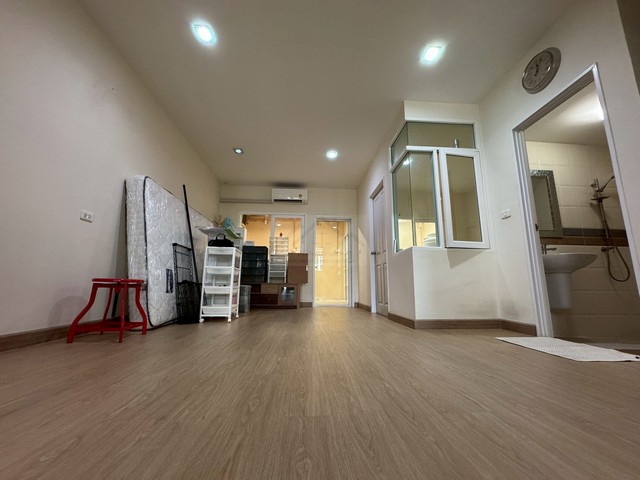 ประกาศฟรี! ซื้อ-ขาย-เช่า คอนโด บ้าน ทาวน์โฮม ที่ดิน และพื้นที่เชิงพาณิชย์ทั่วประเทศไทย ทุกทำเล ทุกงบประมาณ ไม่มีค่าใช้จ่าย ลงง่าย ขายไว เข้าถึงผู้ซื้อโดยตรง 4 497074pic3.jpg