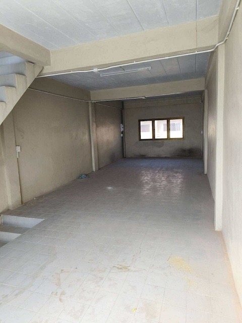 ประกาศฟรี! ซื้อ-ขาย-เช่า คอนโด บ้าน ทาวน์โฮม ที่ดิน และพื้นที่เชิงพาณิชย์ทั่วประเทศไทย ทุกทำเล ทุกงบประมาณ ไม่มีค่าใช้จ่าย ลงง่าย ขายไว เข้าถึงผู้ซื้อโดยตรง 5 497045pic4.jpg