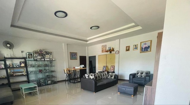 ประกาศฟรี! ซื้อ-ขาย-เช่า คอนโด บ้าน ทาวน์โฮม ที่ดิน และพื้นที่เชิงพาณิชย์ทั่วประเทศไทย ทุกทำเล ทุกงบประมาณ ไม่มีค่าใช้จ่าย ลงง่าย ขายไว เข้าถึงผู้ซื้อโดยตรง 3 213239pic2.jpg