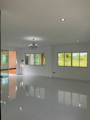 ประกาศฟรี! ซื้อ-ขาย-เช่า คอนโด บ้าน ทาวน์โฮม ที่ดิน และพื้นที่เชิงพาณิชย์ทั่วประเทศไทย ทุกทำเล ทุกงบประมาณ ไม่มีค่าใช้จ่าย ลงง่าย ขายไว เข้าถึงผู้ซื้อโดยตรง 4 213322pic3.jpg