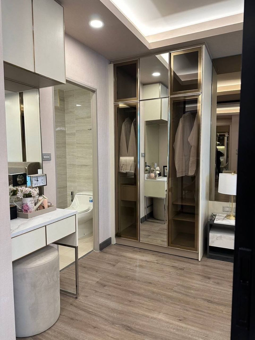 ประกาศฟรี! ซื้อ-ขาย-เช่า คอนโด บ้าน ทาวน์โฮม ที่ดิน และพื้นที่เชิงพาณิชย์ทั่วประเทศไทย ทุกทำเล ทุกงบประมาณ ไม่มีค่าใช้จ่าย ลงง่าย ขายไว เข้าถึงผู้ซื้อโดยตรง 5 213383pic4.jpg