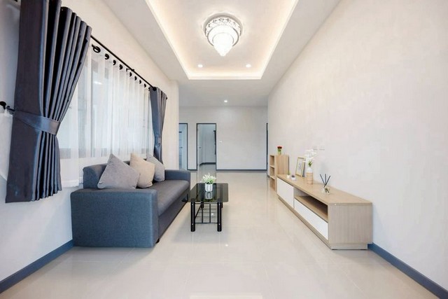 ประกาศฟรี! ซื้อ-ขาย-เช่า คอนโด บ้าน ทาวน์โฮม ที่ดิน และพื้นที่เชิงพาณิชย์ทั่วประเทศไทย ทุกทำเล ทุกงบประมาณ ไม่มีค่าใช้จ่าย ลงง่าย ขายไว เข้าถึงผู้ซื้อโดยตรง 4 213537pic3.jpg