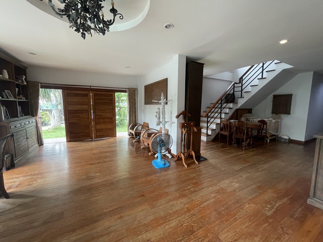 ประกาศฟรี! ซื้อ-ขาย-เช่า คอนโด บ้าน ทาวน์โฮม ที่ดิน และพื้นที่เชิงพาณิชย์ทั่วประเทศไทย ทุกทำเล ทุกงบประมาณ ไม่มีค่าใช้จ่าย ลงง่าย ขายไว เข้าถึงผู้ซื้อโดยตรง 5 497089pic4.jpg