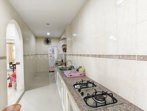 ประกาศฟรี! ซื้อ-ขาย-เช่า คอนโด บ้าน ทาวน์โฮม ที่ดิน และพื้นที่เชิงพาณิชย์ทั่วประเทศไทย ทุกทำเล ทุกงบประมาณ ไม่มีค่าใช้จ่าย ลงง่าย ขายไว เข้าถึงผู้ซื้อโดยตรง 5 289457pic4.jpg