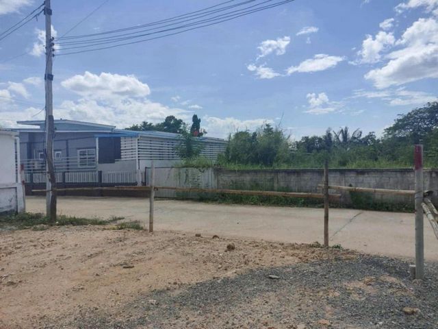 ประกาศฟรี! ซื้อ-ขาย-เช่า คอนโด บ้าน ทาวน์โฮม ที่ดิน และพื้นที่เชิงพาณิชย์ทั่วประเทศไทย ทุกทำเล ทุกงบประมาณ ไม่มีค่าใช้จ่าย ลงง่าย ขายไว เข้าถึงผู้ซื้อโดยตรง 4 213839pic3.jpg