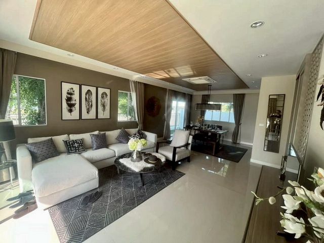 ประกาศฟรี! ซื้อ-ขาย-เช่า คอนโด บ้าน ทาวน์โฮม ที่ดิน และพื้นที่เชิงพาณิชย์ทั่วประเทศไทย ทุกทำเล ทุกงบประมาณ ไม่มีค่าใช้จ่าย ลงง่าย ขายไว เข้าถึงผู้ซื้อโดยตรง 3 213836pic2.jpg