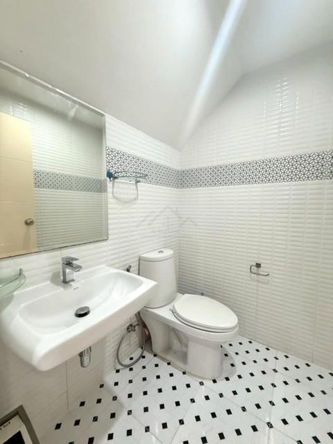 ประกาศฟรี! ซื้อ-ขาย-เช่า คอนโด บ้าน ทาวน์โฮม ที่ดิน และพื้นที่เชิงพาณิชย์ทั่วประเทศไทย ทุกทำเล ทุกงบประมาณ ไม่มีค่าใช้จ่าย ลงง่าย ขายไว เข้าถึงผู้ซื้อโดยตรง 5 497352pic4.jpg