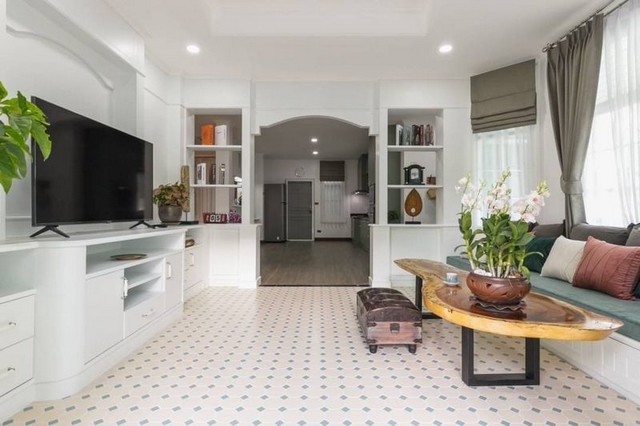 ประกาศฟรี! ซื้อ-ขาย-เช่า คอนโด บ้าน ทาวน์โฮม ที่ดิน และพื้นที่เชิงพาณิชย์ทั่วประเทศไทย ทุกทำเล ทุกงบประมาณ ไม่มีค่าใช้จ่าย ลงง่าย ขายไว เข้าถึงผู้ซื้อโดยตรง 5 213864pic4.jpg