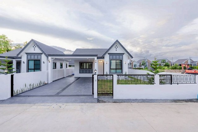 ประกาศฟรี! ซื้อ-ขาย-เช่า คอนโด บ้าน ทาวน์โฮม ที่ดิน และพื้นที่เชิงพาณิชย์ทั่วประเทศไทย ทุกทำเล ทุกงบประมาณ ไม่มีค่าใช้จ่าย ลงง่าย ขายไว เข้าถึงผู้ซื้อโดยตรง 2 213862pic1.jpg