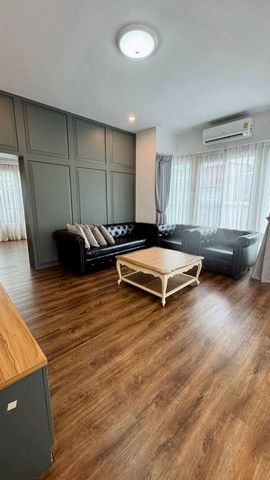 ประกาศฟรี! ซื้อ-ขาย-เช่า คอนโด บ้าน ทาวน์โฮม ที่ดิน และพื้นที่เชิงพาณิชย์ทั่วประเทศไทย ทุกทำเล ทุกงบประมาณ ไม่มีค่าใช้จ่าย ลงง่าย ขายไว เข้าถึงผู้ซื้อโดยตรง 4 213923pic3.jpg