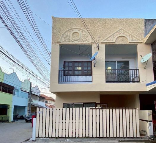 ประกาศฟรี! ซื้อ-ขาย-เช่า คอนโด บ้าน ทาวน์โฮม ที่ดิน และพื้นที่เชิงพาณิชย์ทั่วประเทศไทย ทุกทำเล ทุกงบประมาณ ไม่มีค่าใช้จ่าย ลงง่าย ขายไว เข้าถึงผู้ซื้อโดยตรง 2 213917pic1.jpg