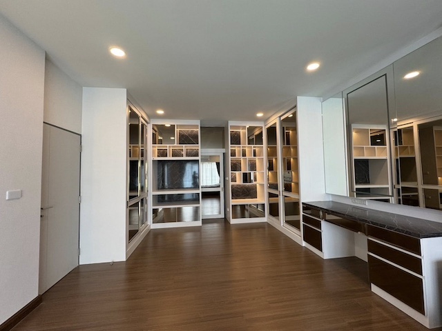 ประกาศฟรี! ซื้อ-ขาย-เช่า คอนโด บ้าน ทาวน์โฮม ที่ดิน และพื้นที่เชิงพาณิชย์ทั่วประเทศไทย ทุกทำเล ทุกงบประมาณ ไม่มีค่าใช้จ่าย ลงง่าย ขายไว เข้าถึงผู้ซื้อโดยตรง 3 497296pic2.jpg