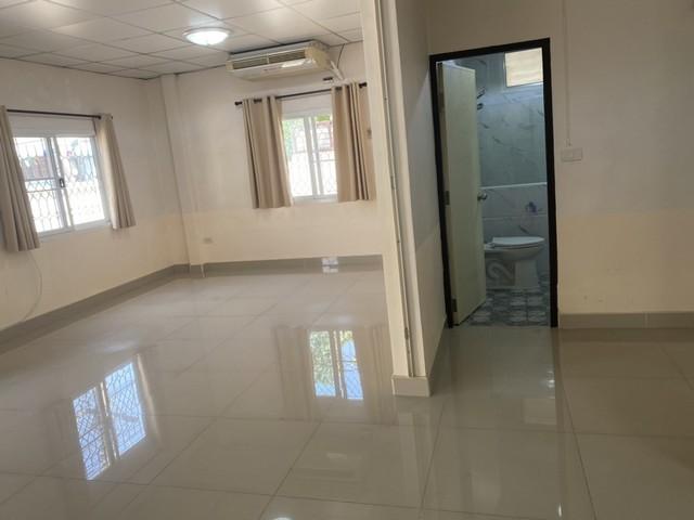 ประกาศฟรี! ซื้อ-ขาย-เช่า คอนโด บ้าน ทาวน์โฮม ที่ดิน และพื้นที่เชิงพาณิชย์ทั่วประเทศไทย ทุกทำเล ทุกงบประมาณ ไม่มีค่าใช้จ่าย ลงง่าย ขายไว เข้าถึงผู้ซื้อโดยตรง 4 497578pic3.jpg