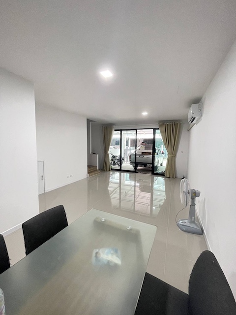 ประกาศฟรี! ซื้อ-ขาย-เช่า คอนโด บ้าน ทาวน์โฮม ที่ดิน และพื้นที่เชิงพาณิชย์ทั่วประเทศไทย ทุกทำเล ทุกงบประมาณ ไม่มีค่าใช้จ่าย ลงง่าย ขายไว เข้าถึงผู้ซื้อโดยตรง 3 497318pic2.jpg