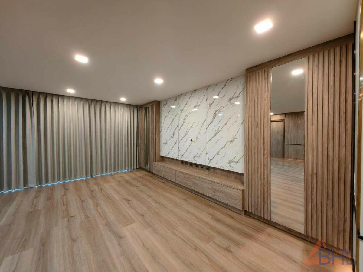 ประกาศฟรี! ซื้อ-ขาย-เช่า คอนโด บ้าน ทาวน์โฮม ที่ดิน และพื้นที่เชิงพาณิชย์ทั่วประเทศไทย ทุกทำเล ทุกงบประมาณ ไม่มีค่าใช้จ่าย ลงง่าย ขายไว เข้าถึงผู้ซื้อโดยตรง 3 297892pic2.jpg