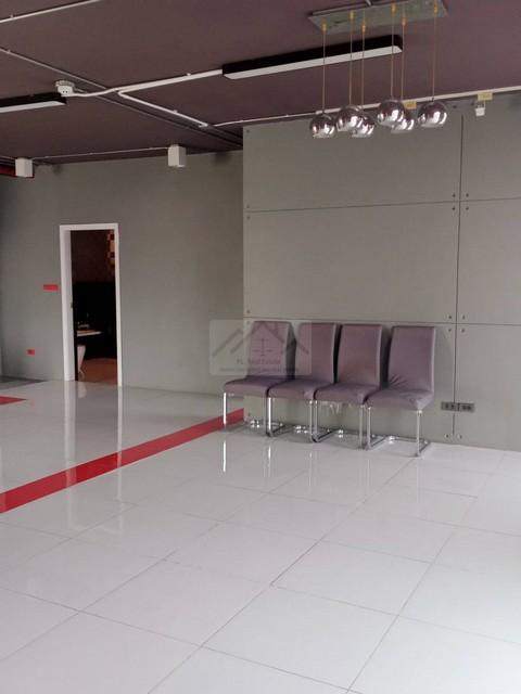 ประกาศฟรี! ซื้อ-ขาย-เช่า คอนโด บ้าน ทาวน์โฮม ที่ดิน และพื้นที่เชิงพาณิชย์ทั่วประเทศไทย ทุกทำเล ทุกงบประมาณ ไม่มีค่าใช้จ่าย ลงง่าย ขายไว เข้าถึงผู้ซื้อโดยตรง 5 498082pic4.jpg