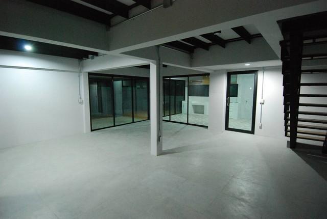 ประกาศฟรี! ซื้อ-ขาย-เช่า คอนโด บ้าน ทาวน์โฮม ที่ดิน และพื้นที่เชิงพาณิชย์ทั่วประเทศไทย ทุกทำเล ทุกงบประมาณ ไม่มีค่าใช้จ่าย ลงง่าย ขายไว เข้าถึงผู้ซื้อโดยตรง 3 497640pic2.jpg