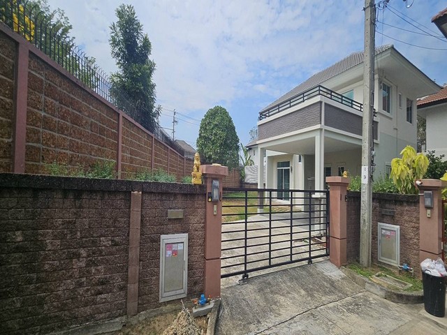 ประกาศฟรี! ซื้อ-ขาย-เช่า คอนโด บ้าน ทาวน์โฮม ที่ดิน และพื้นที่เชิงพาณิชย์ทั่วประเทศไทย ทุกทำเล ทุกงบประมาณ ไม่มีค่าใช้จ่าย ลงง่าย ขายไว เข้าถึงผู้ซื้อโดยตรง 3 497949pic2.jpg