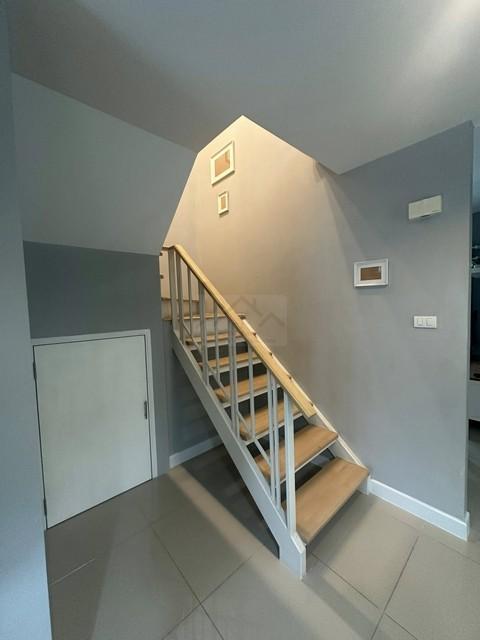 ประกาศฟรี! ซื้อ-ขาย-เช่า คอนโด บ้าน ทาวน์โฮม ที่ดิน และพื้นที่เชิงพาณิชย์ทั่วประเทศไทย ทุกทำเล ทุกงบประมาณ ไม่มีค่าใช้จ่าย ลงง่าย ขายไว เข้าถึงผู้ซื้อโดยตรง 5 498333pic4.jpg