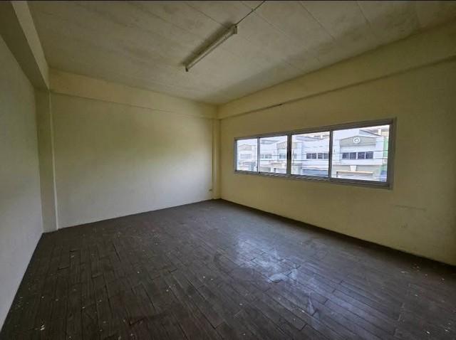 ประกาศฟรี! ซื้อ-ขาย-เช่า คอนโด บ้าน ทาวน์โฮม ที่ดิน และพื้นที่เชิงพาณิชย์ทั่วประเทศไทย ทุกทำเล ทุกงบประมาณ ไม่มีค่าใช้จ่าย ลงง่าย ขายไว เข้าถึงผู้ซื้อโดยตรง 5 498329pic4.jpg