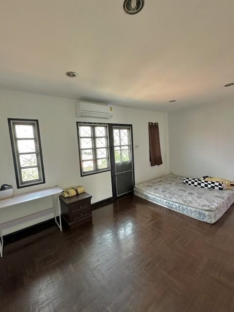 ประกาศฟรี! ซื้อ-ขาย-เช่า คอนโด บ้าน ทาวน์โฮม ที่ดิน และพื้นที่เชิงพาณิชย์ทั่วประเทศไทย ทุกทำเล ทุกงบประมาณ ไม่มีค่าใช้จ่าย ลงง่าย ขายไว เข้าถึงผู้ซื้อโดยตรง 5 498487pic4.jpg